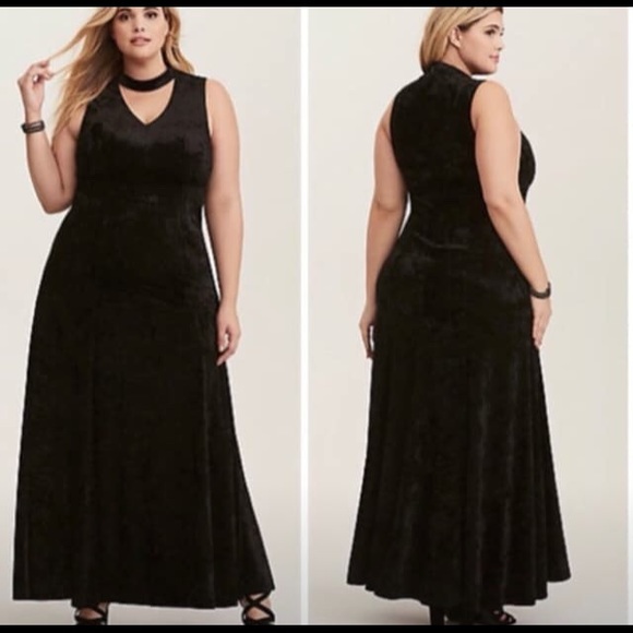 torrid Dresses & Skirts - Torrid black velvet special occasion gown size 18